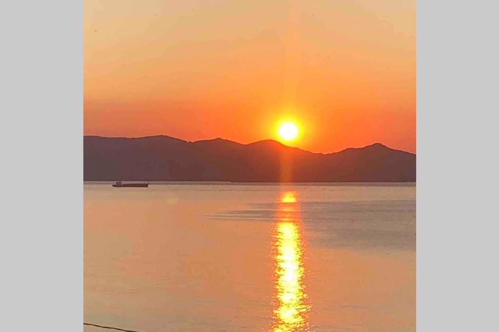 Вилла Dreamy Sunsets Faros Каристос Экстерьер фото